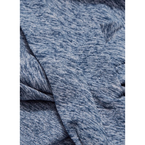 🦄SOLD🦄m Beyond Yoga Twist Performance Tank - Picture 7 of 8